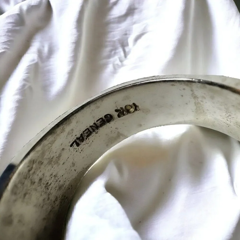 Unbranded same day